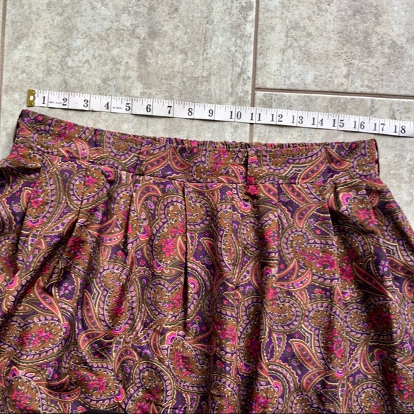 One-of-a-kind Paisley Slippery Skirt size L - Picture 6 of 8